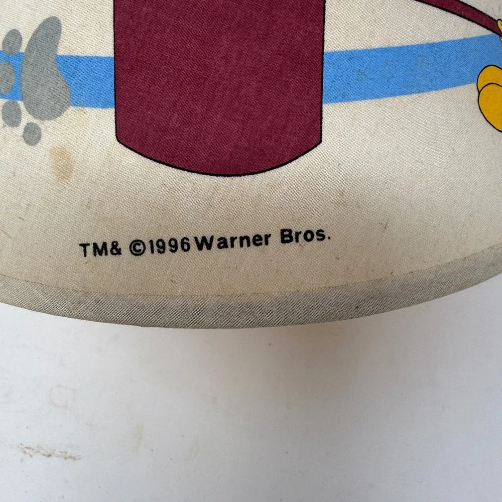 Looney‎ Tunes Tweety Bird Sylvester Lamp Shade 1996 Warner Bros Kids Room Decor